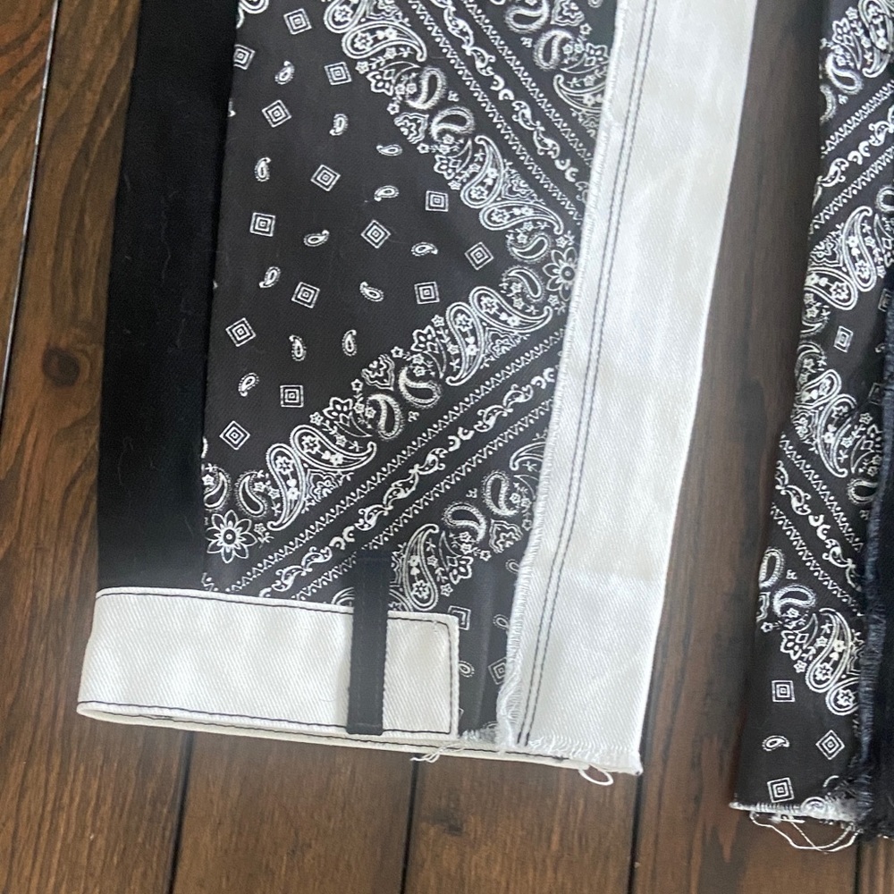 Revice Denim Bandana Patch Black & White Relaxed Fit Pants Women's Size-26 - Picture 4 of 12